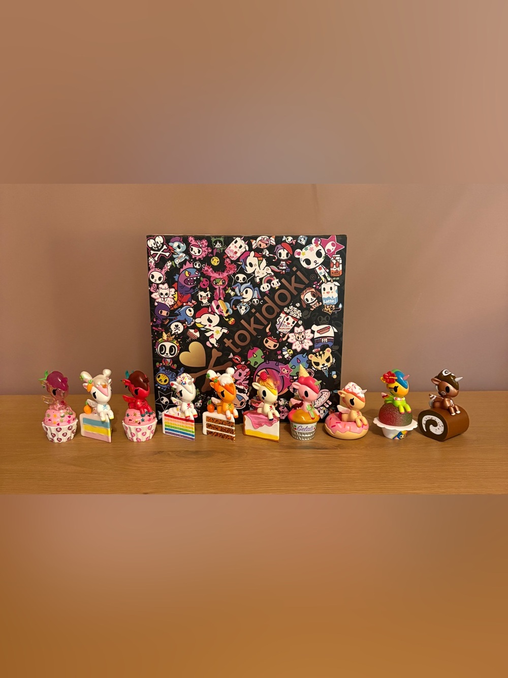 2 tokidoki Delicious Unicorno *Full Set of Commons incl 2 Chasers + 3 Exclusive*